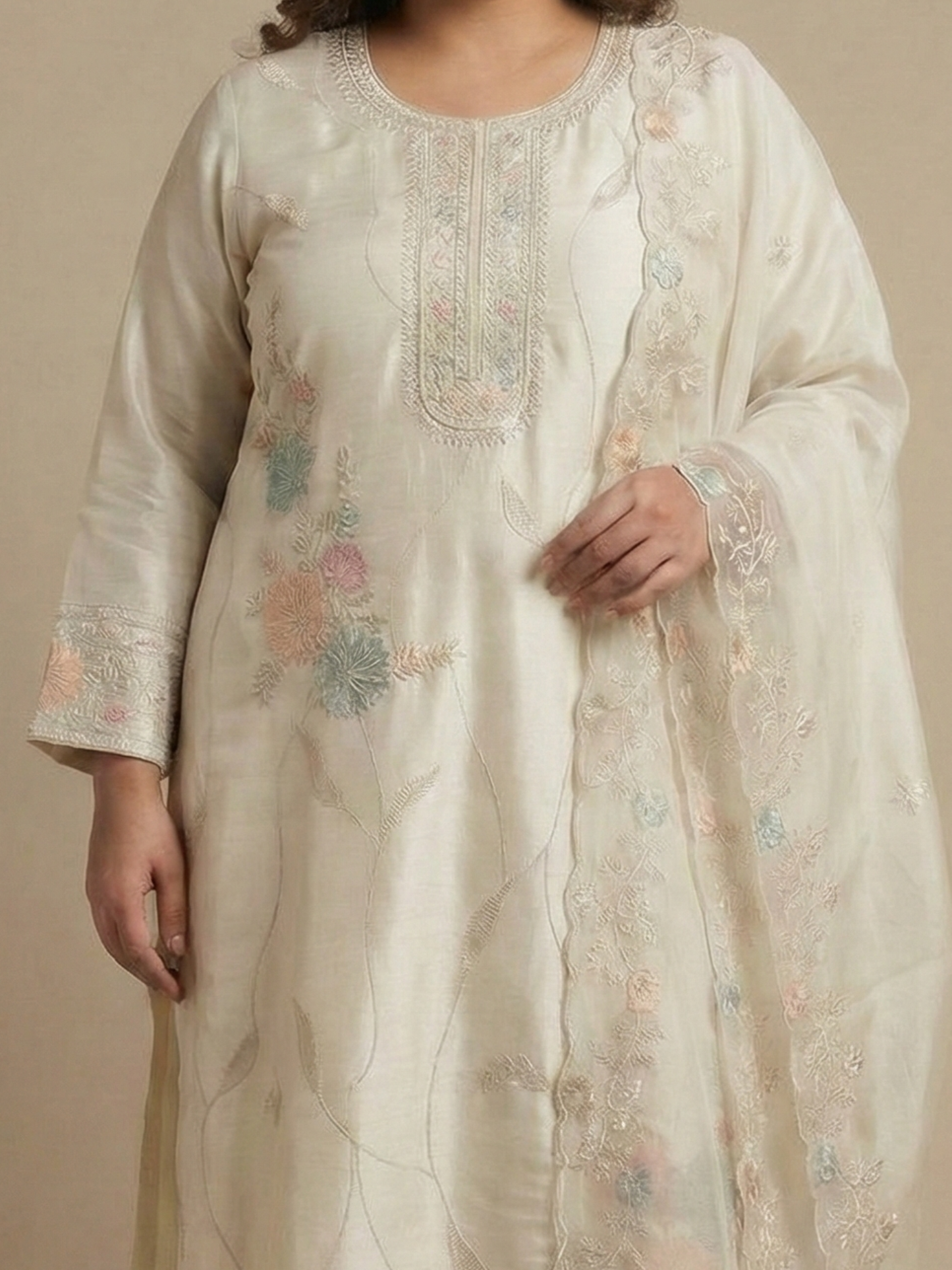 Ivory Silk Blend Kurta Pant Set with Floral Work & Sheer Dupatta (Plus Size)